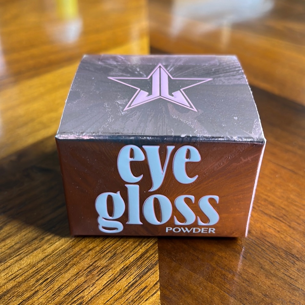 Jeffree Star “PEACH GODDESS” Eye Gloss Powder!
